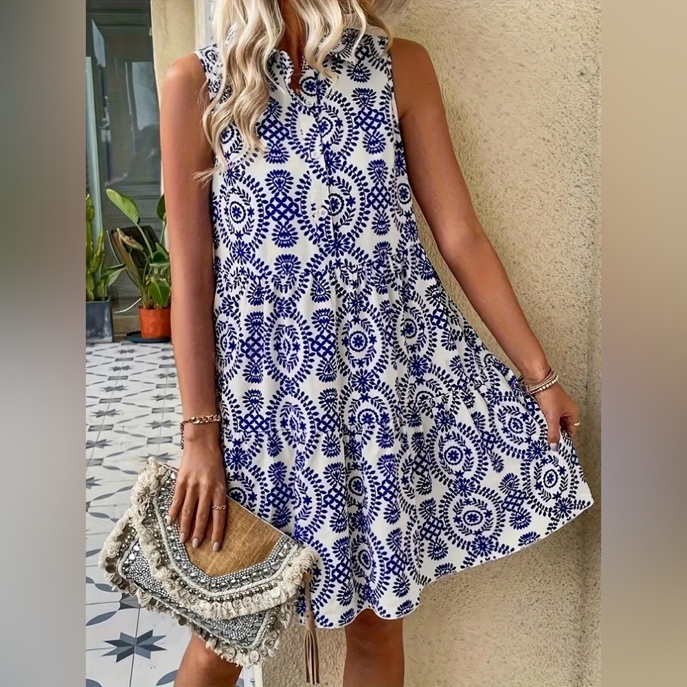 SHEIN Navy and White Floral Dress